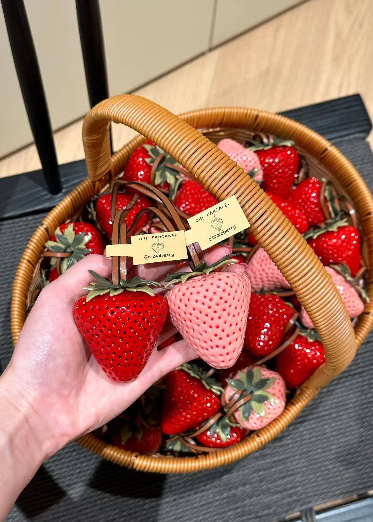 Strawberry 🍓 keyring