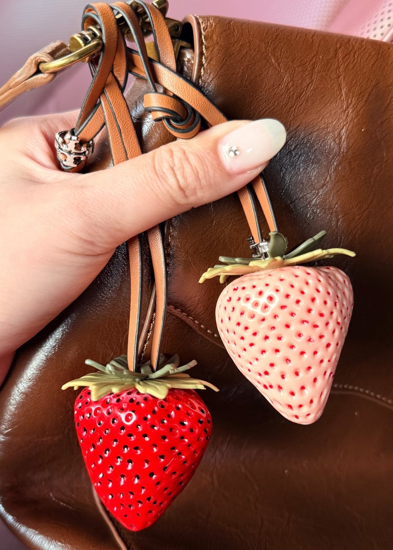BerryEDC-Pink handmade strawberry pendant【2pcs/4pcs/6pcs】